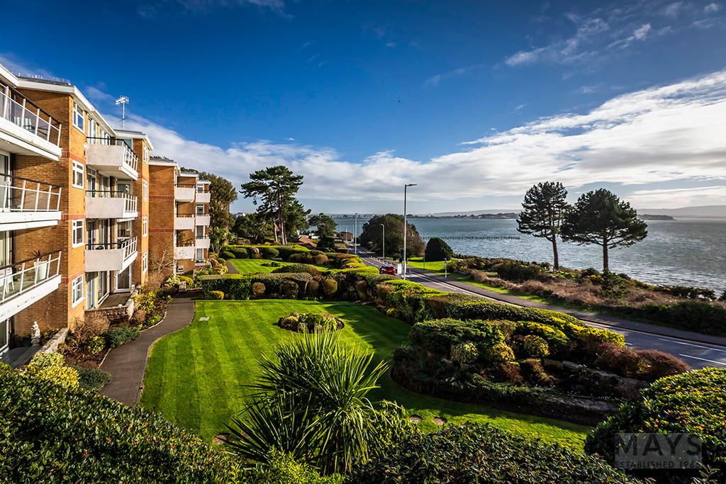 Property photo 1 of 30