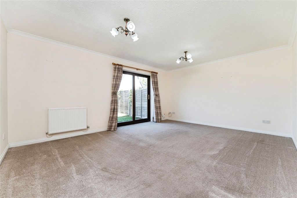 Property photo 3 of 24 Picture No. 09