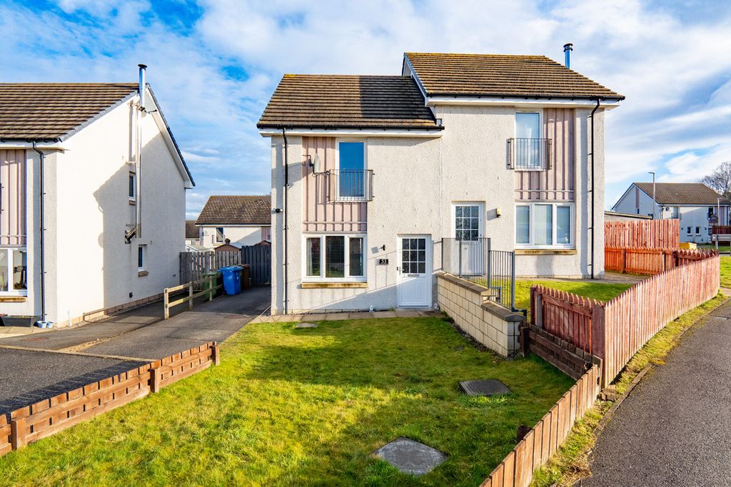 Property photo 1 of 27