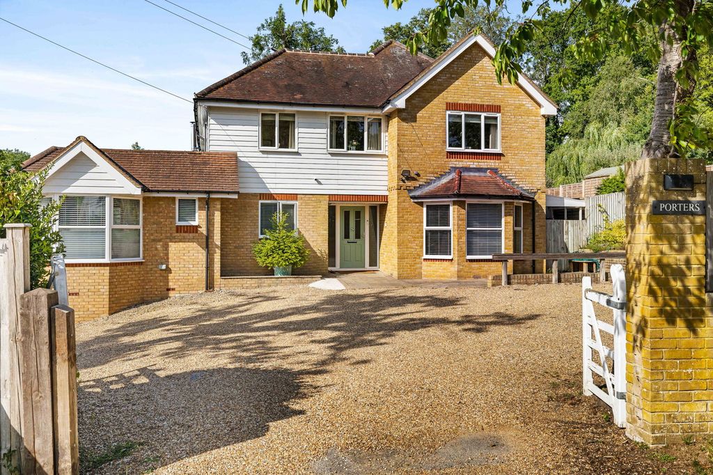 Property photo 1 of 34