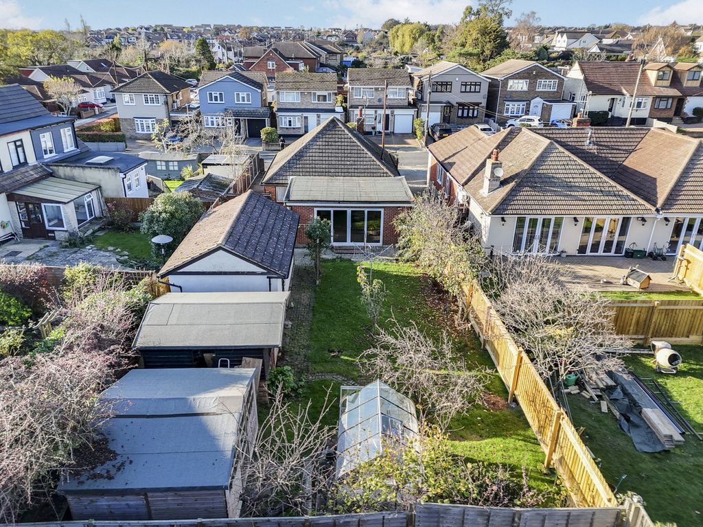 Property photo 2 of 21