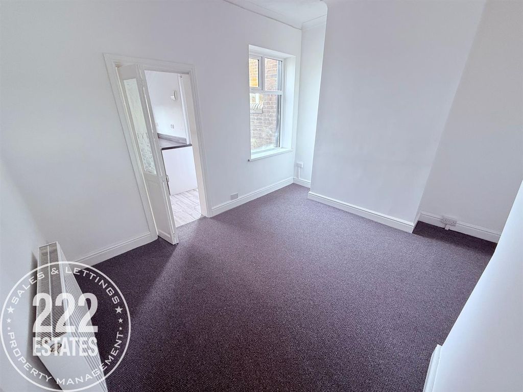 Property photo 3 of 9 Photo-2026-02-17-14-16-29 (3).Jpg