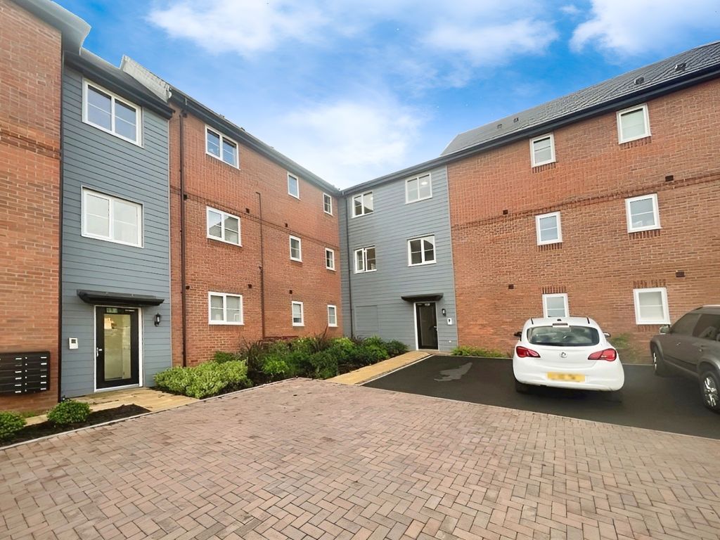Property photo 1 of 13 1