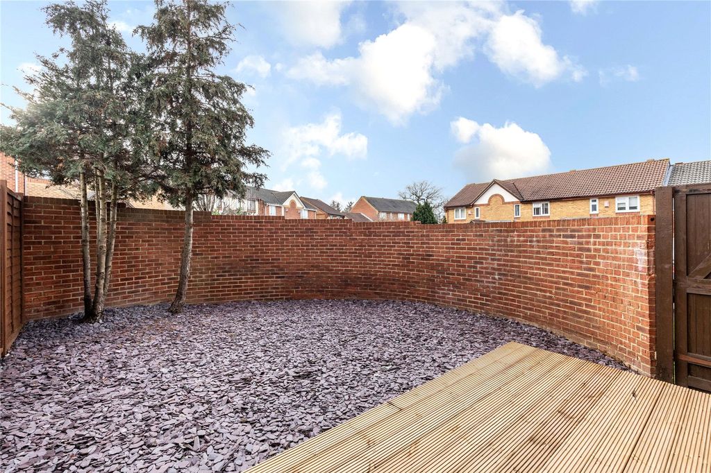 Property photo 2 of 9 Picture No. 03