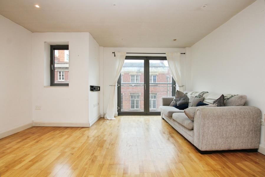 Property photo 2 of 10