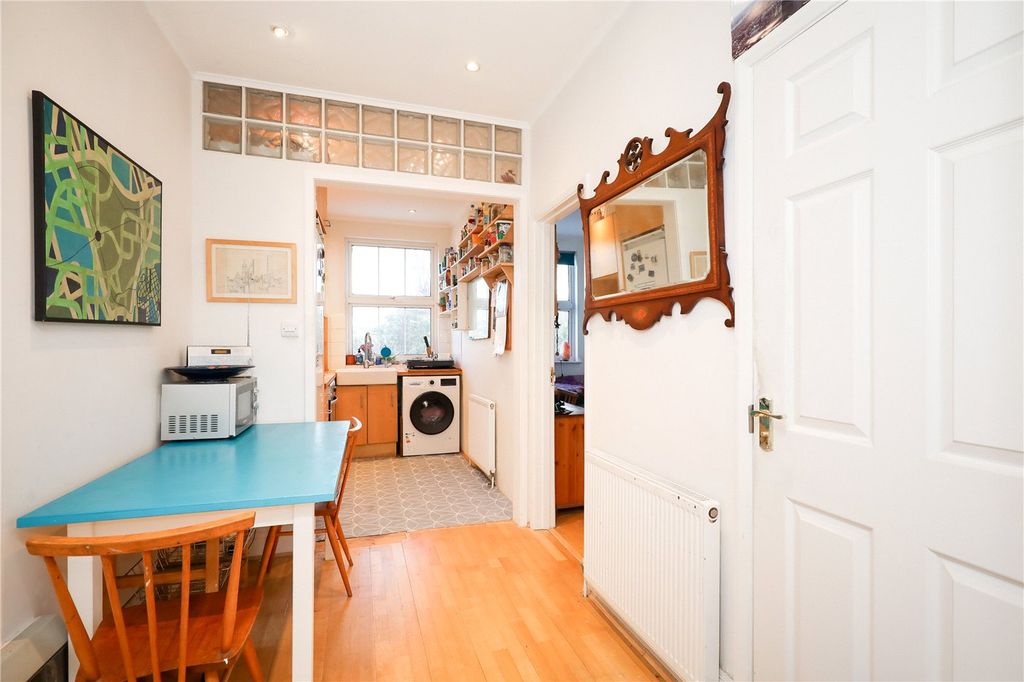 Property photo 3 of 9 Picture No. 04