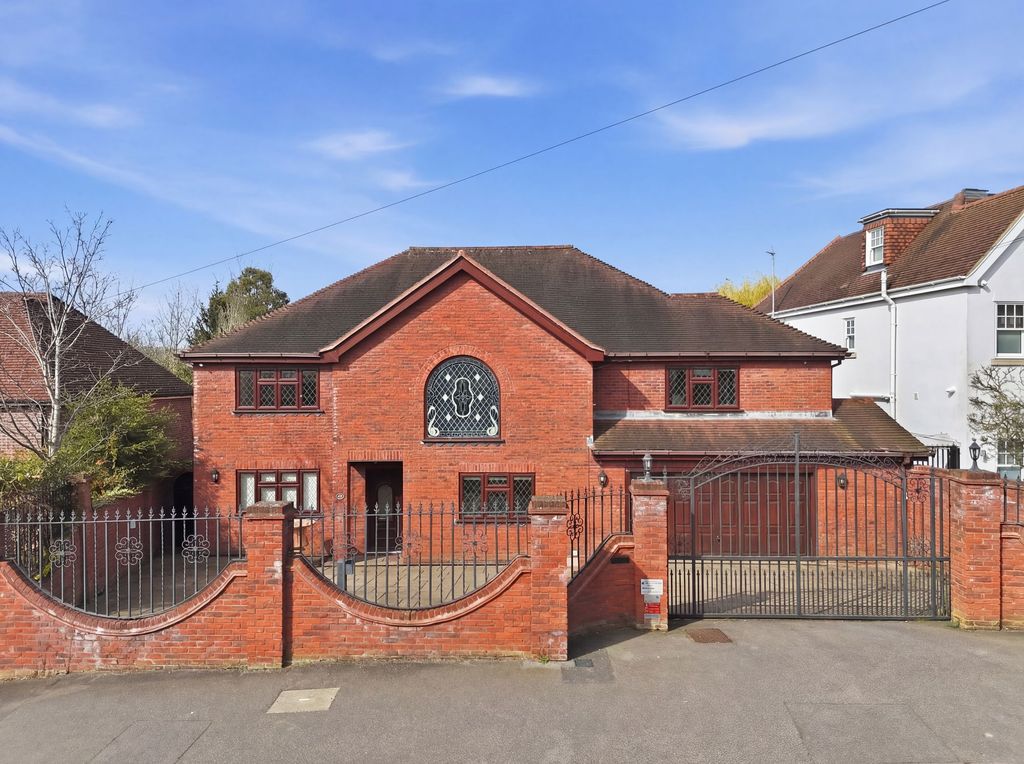 Property photo 1 of 30