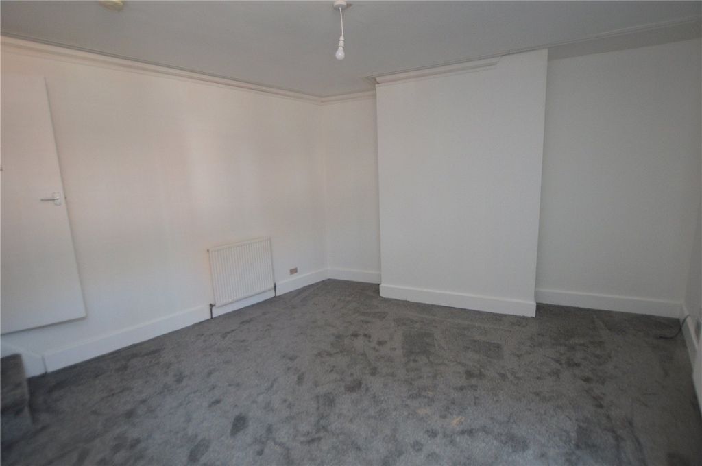 Property photo 2 of 5 Picture No. 04