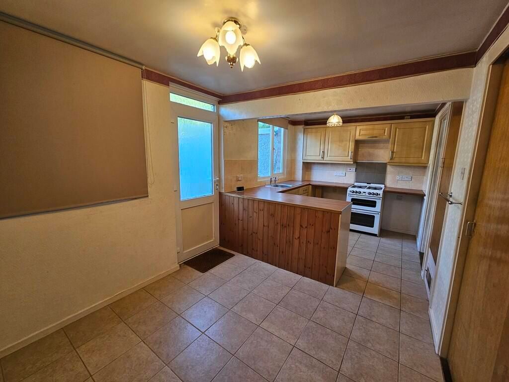 Property photo 2 of 24