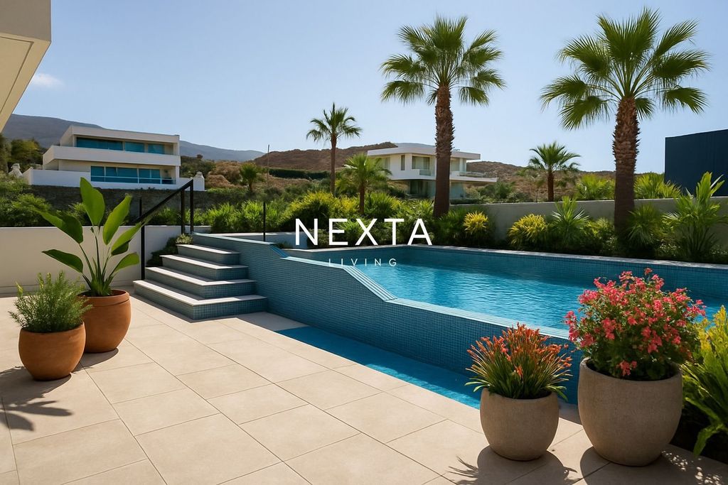 Property photo 1 of 31 Villa Aria