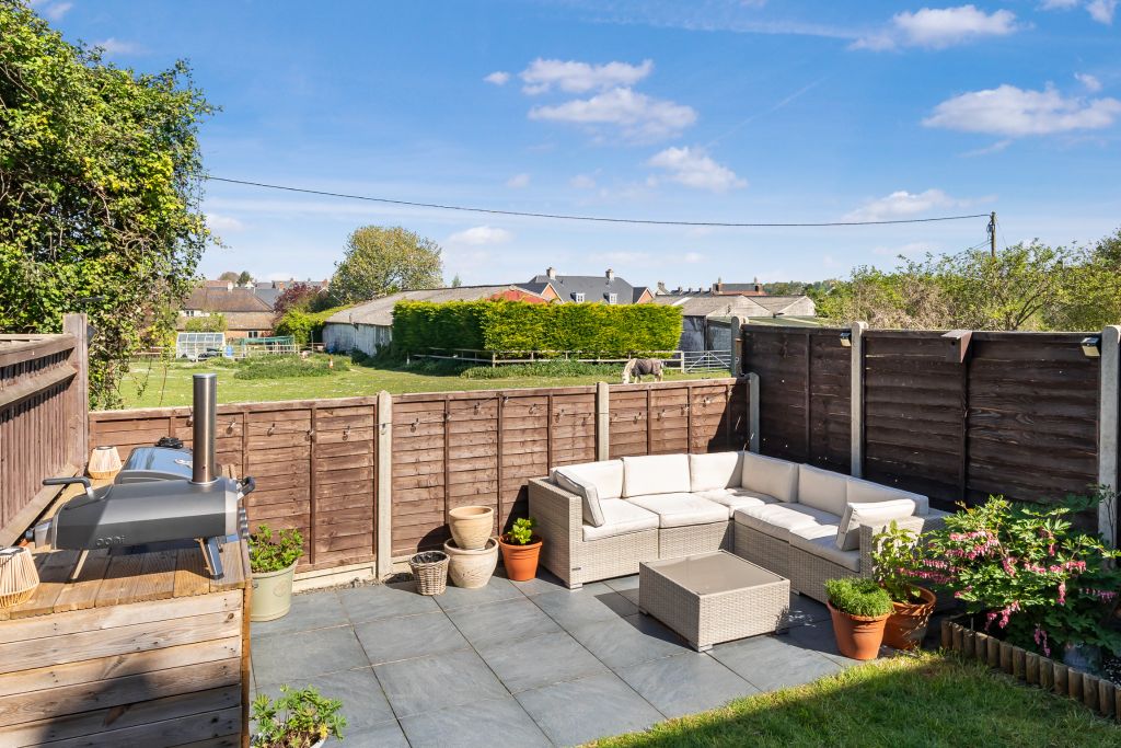 Property photo 2 of 29