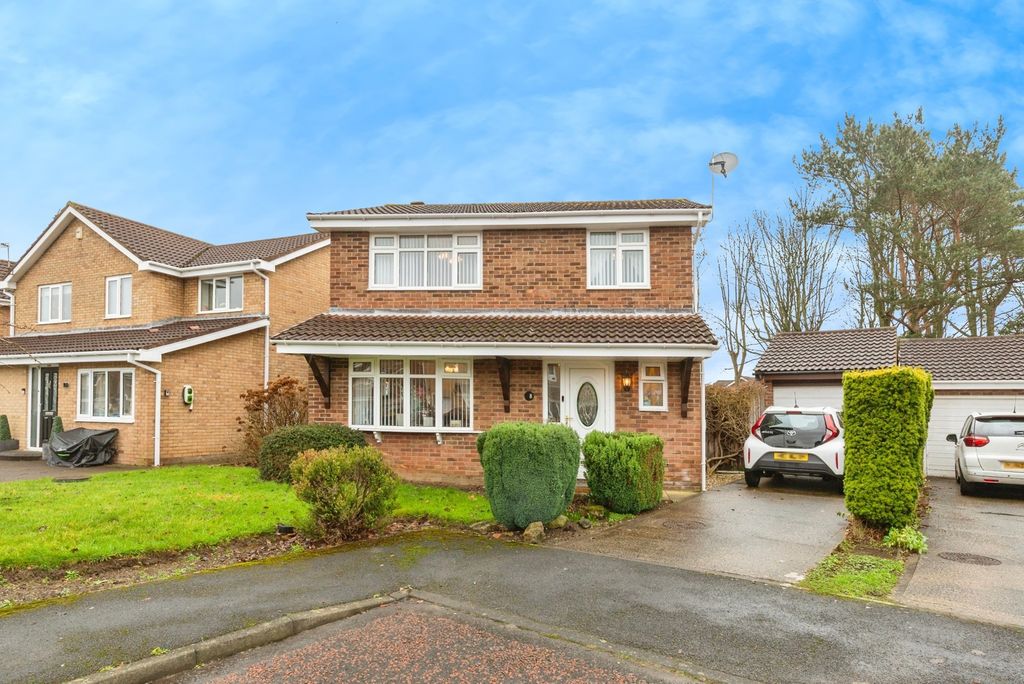 Property photo 1 of 19 Pbox-Img.Jpg