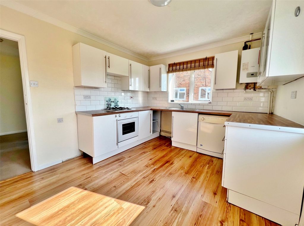 Property photo 3 of 9 Picture No. 11