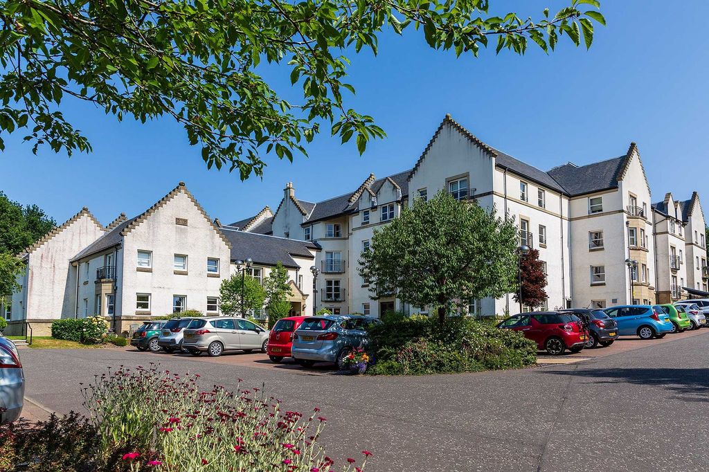 Property photo 2 of 22 Exterior