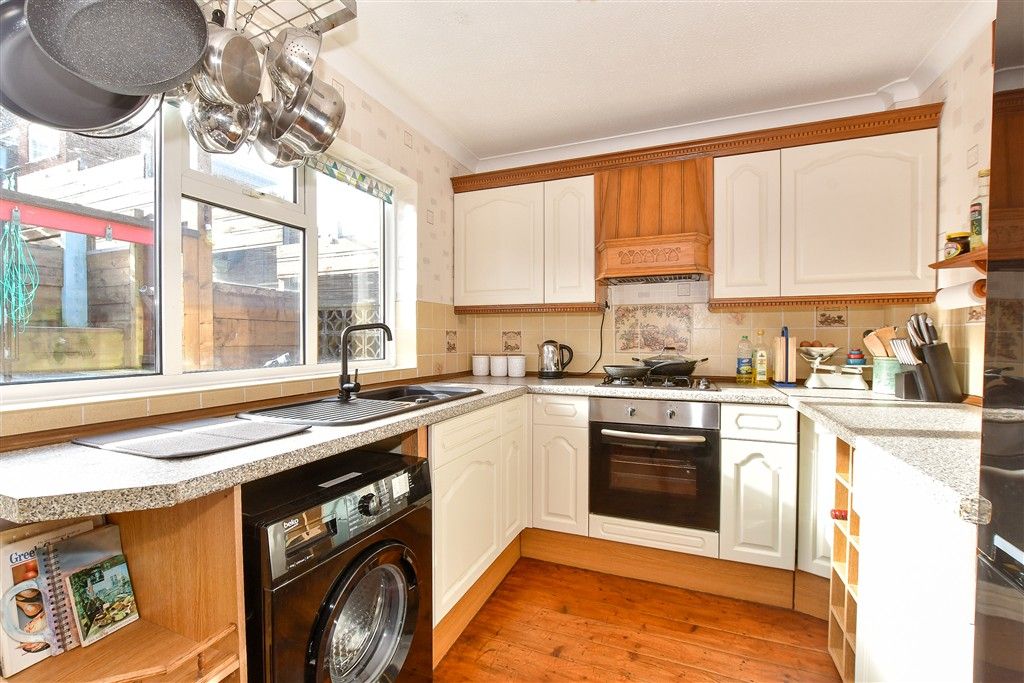 Property photo 1 of 14 Kitchen