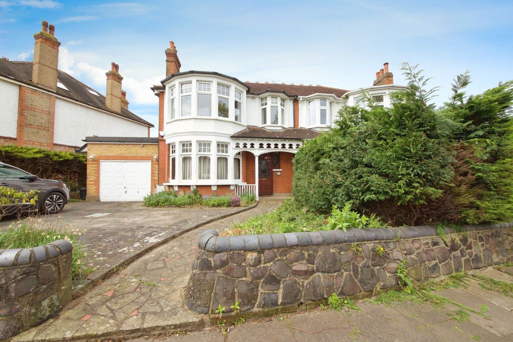 Property photo 1 of 34
