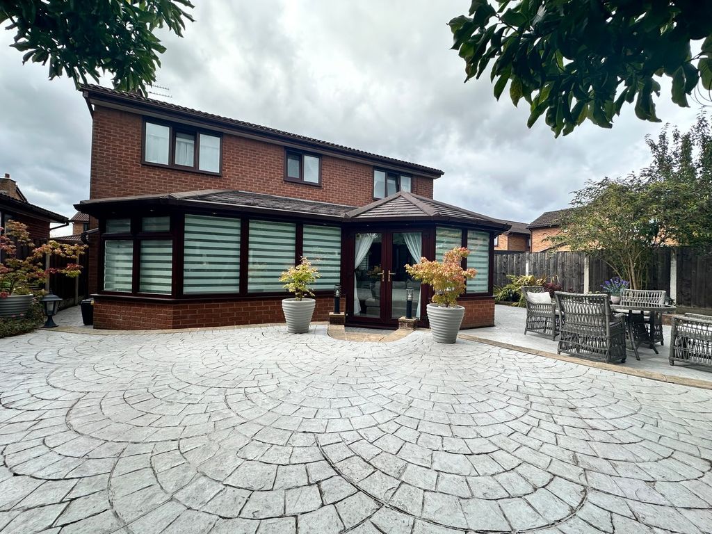 Property photo 3 of 24