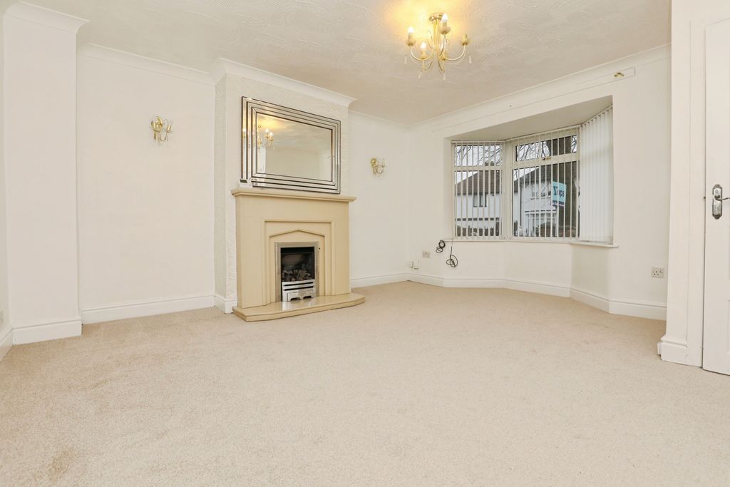 Property photo 2 of 15 Img_3641