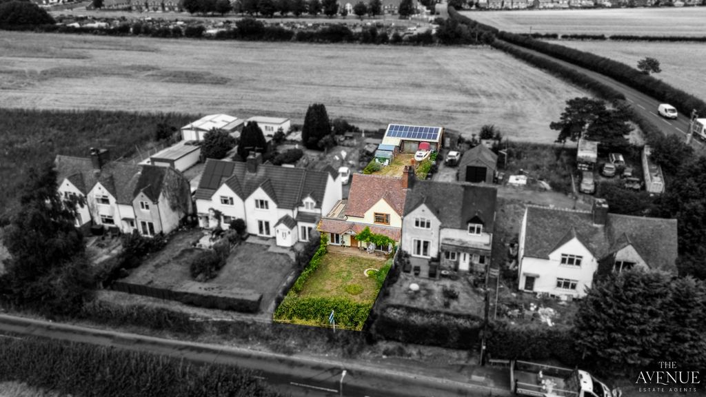 Property photo 2 of 28 5245596