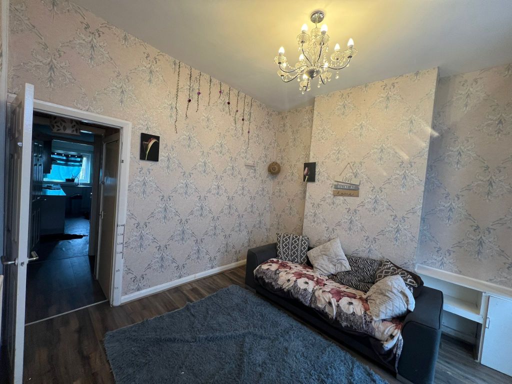 Property photo 2 of 7