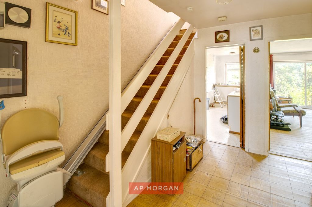 Property photo 3 of 12 Picture No. 11