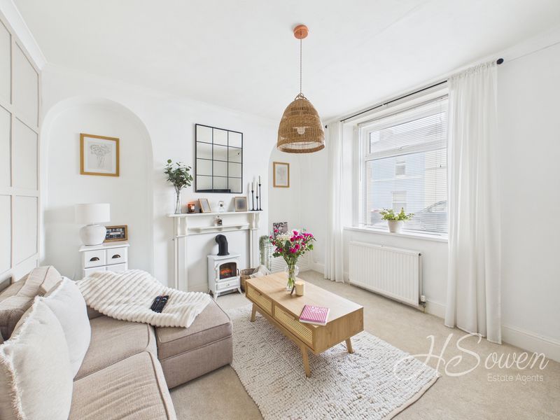 Property photo 2 of 13 Photo 9