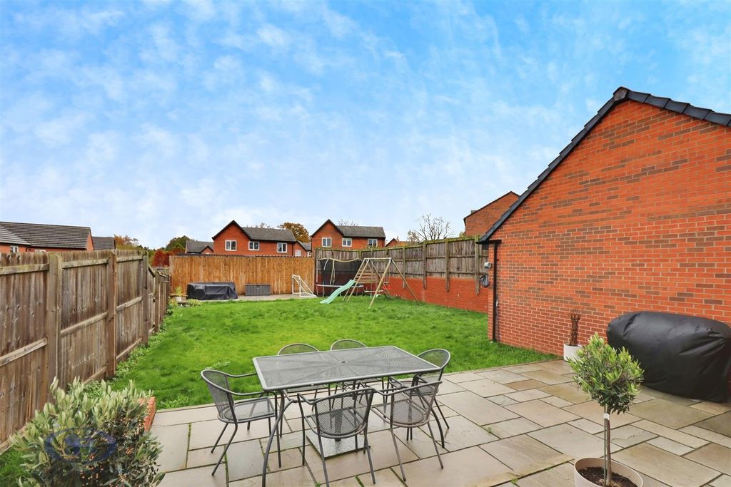 Property photo 3 of 28 E1Dcf44c-Img_8275-Img_8277.Jpg