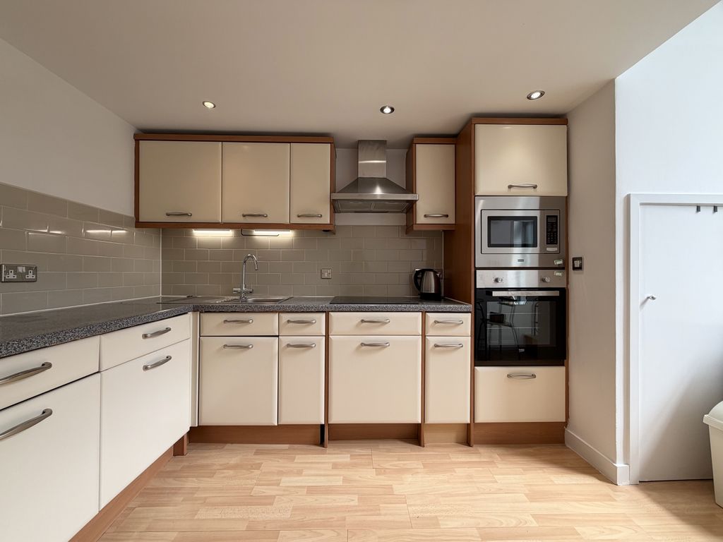 Property photo 2 of 11 Img_0615