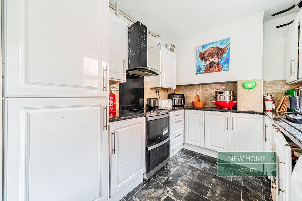 Property photo 3 of 19 Photo 18
