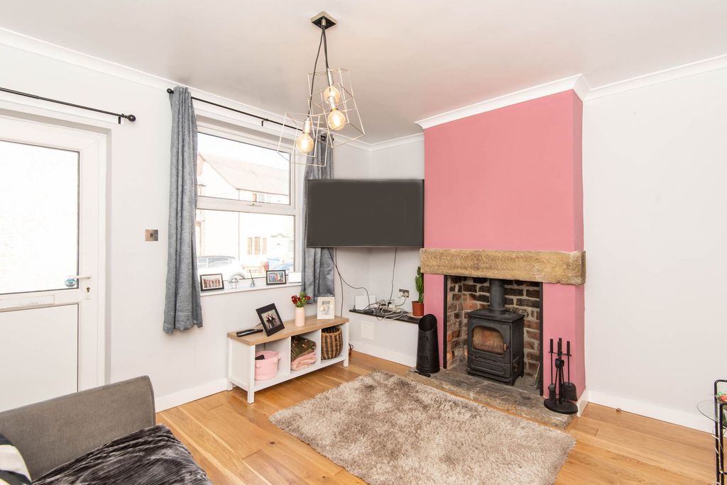 Property photo 2 of 15