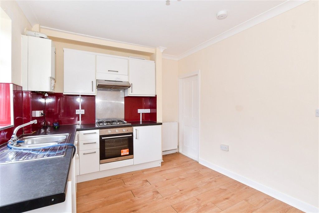 Property photo 3 of 9 Kitchen/Diner