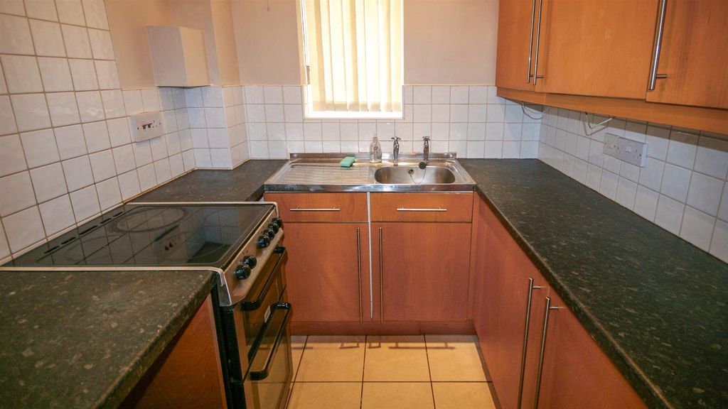 Property photo 3 of 5 Img_2408.Jpg