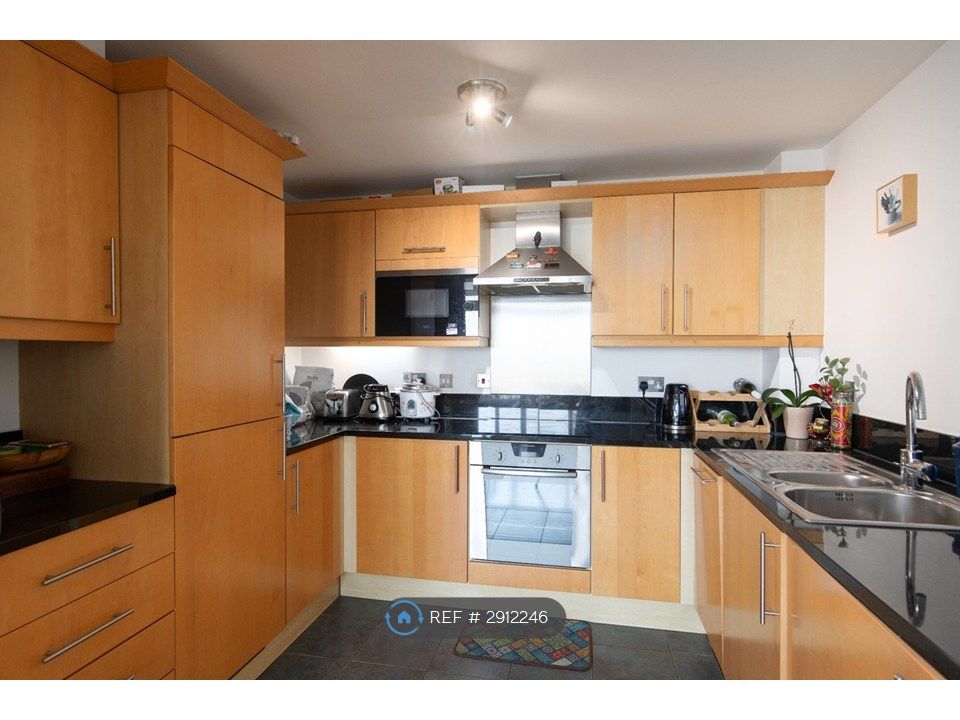 Property photo 2 of 9