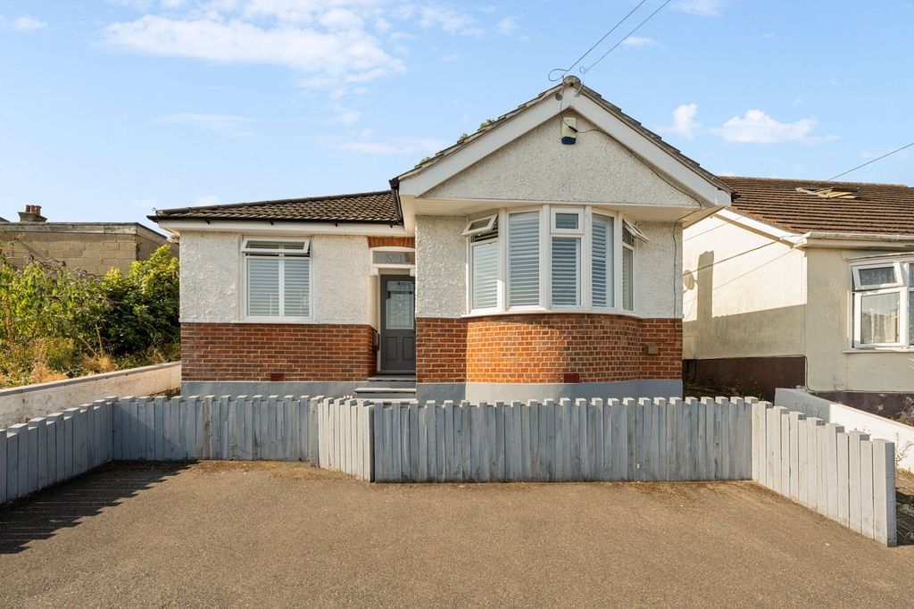Property photo 1 of 25