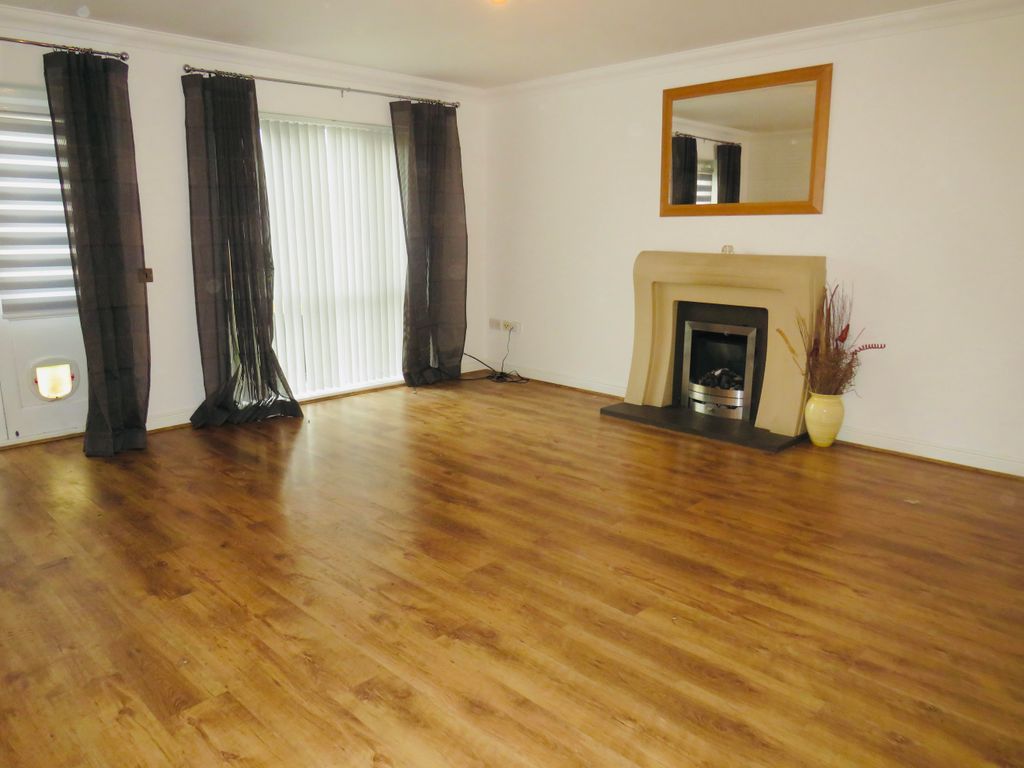 Property photo 2 of 11 Image