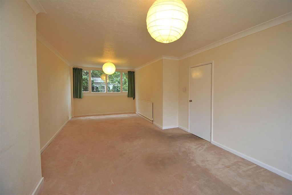 Property photo 2 of 16 Through Lounge/Dining Room
