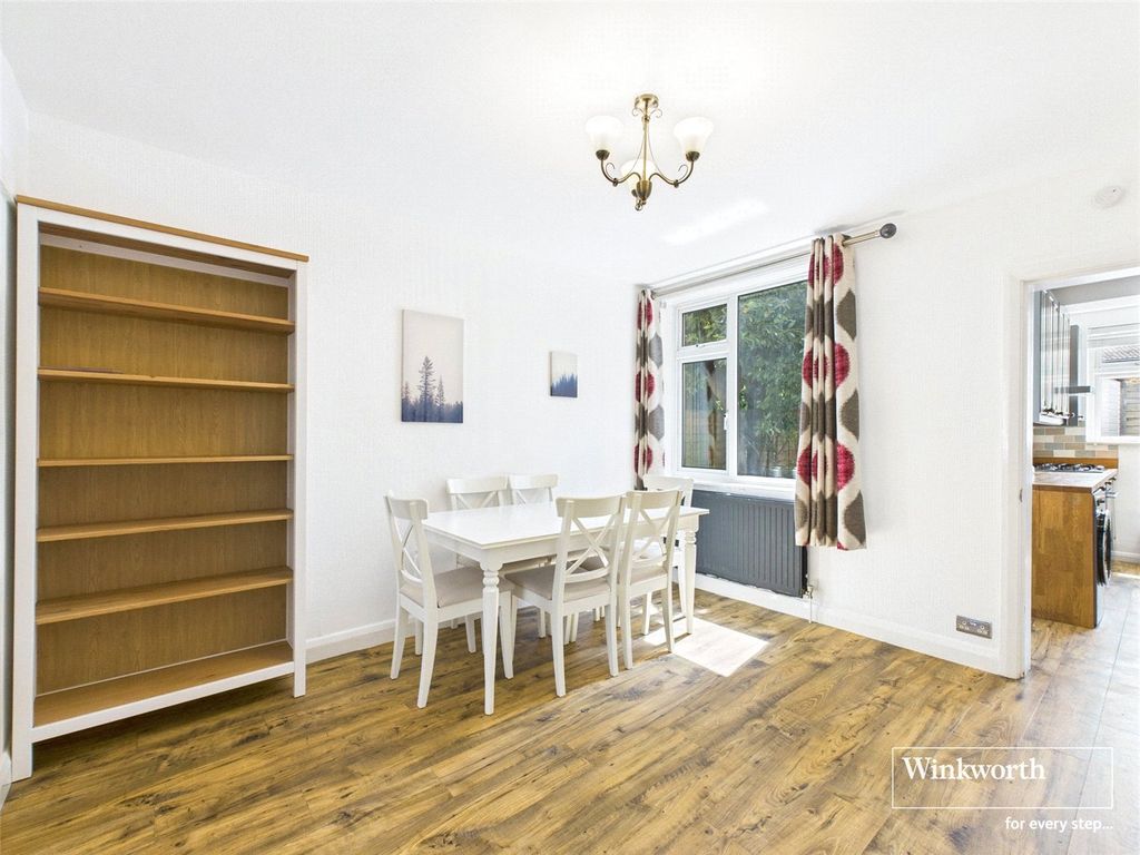 Property photo 3 of 12 Picture No. 30