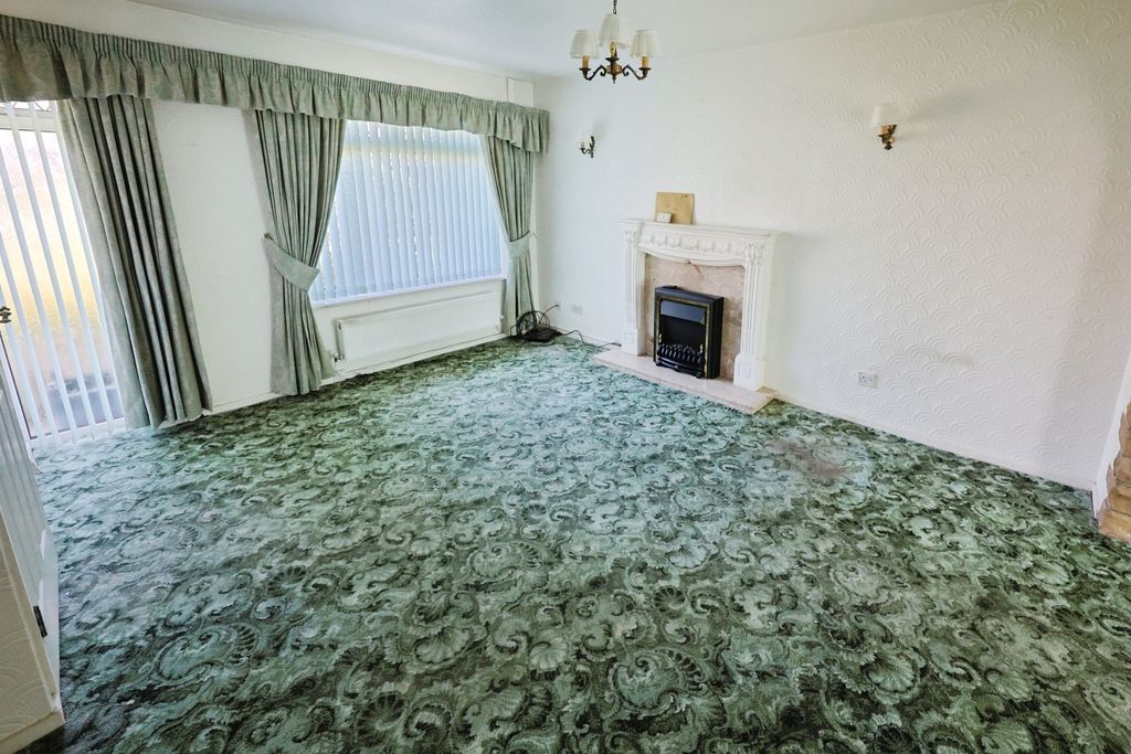 Property photo 2 of 13 Pbox-Img.Jpg