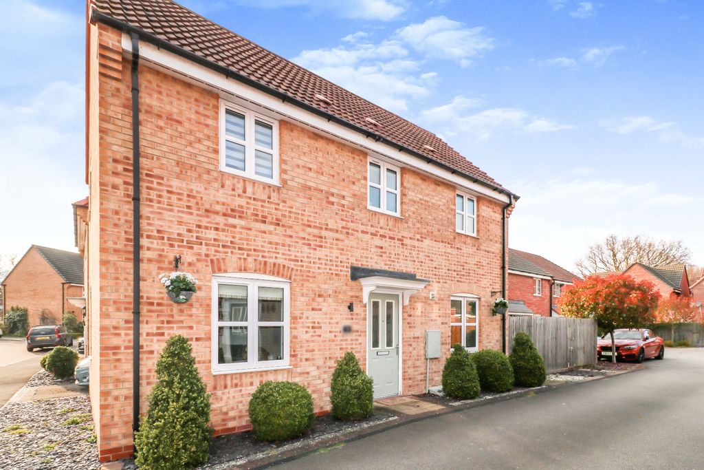 Property photo 1 of 23 4765580