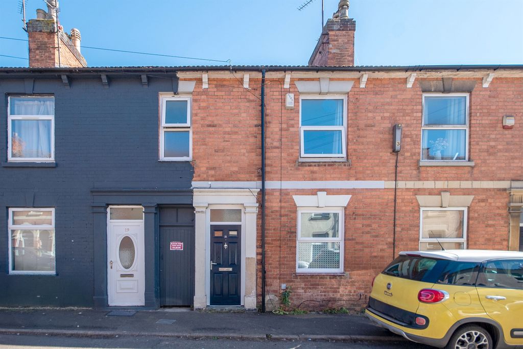 Property photo 1 of 10
