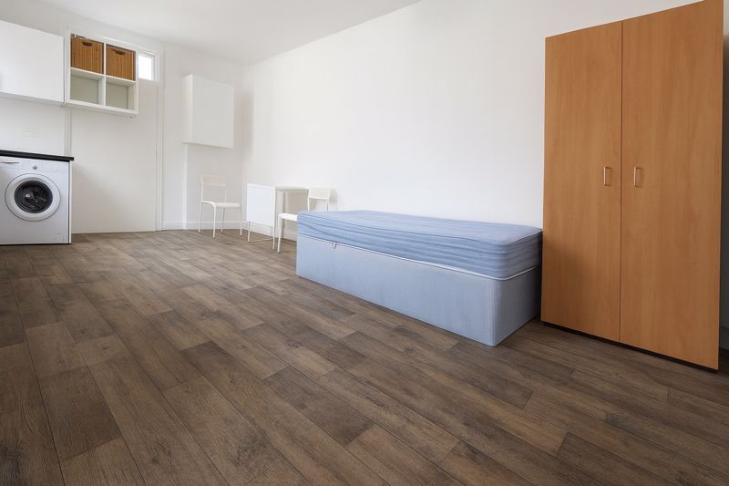 Property photo 3 of 4 Photo 4