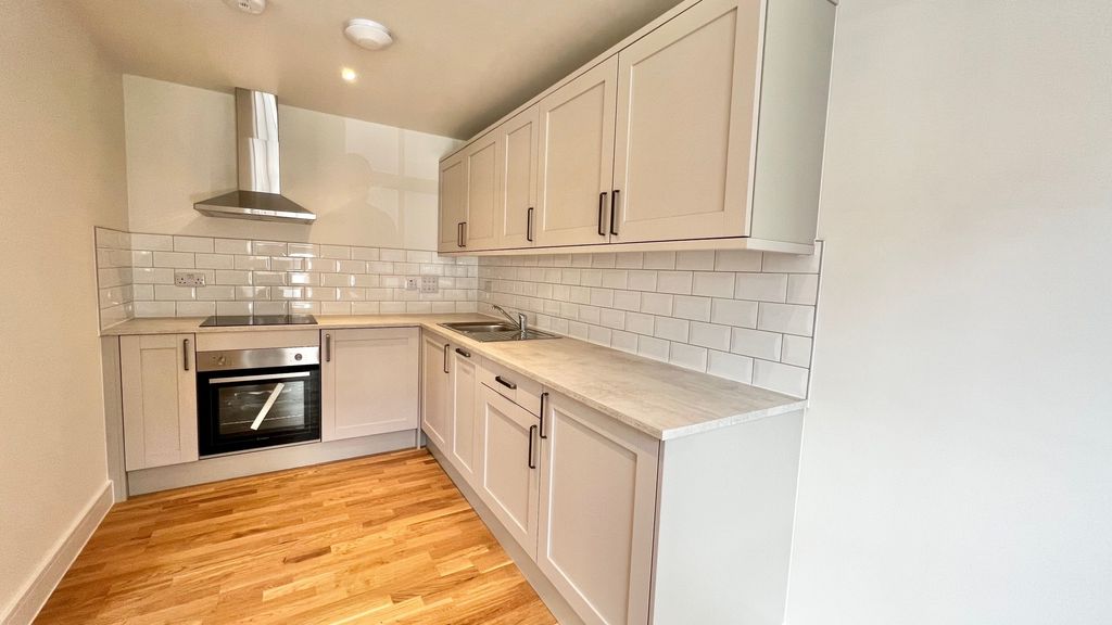 Property photo 1 of 5 Kitchen