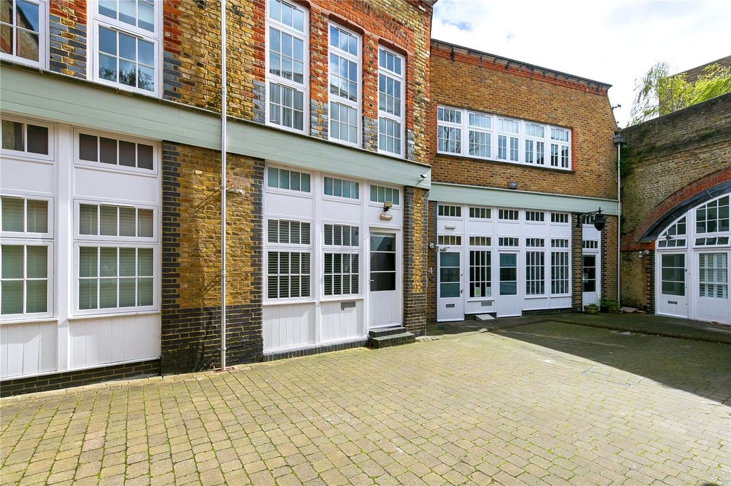 Property photo 1 of 7 Picture No. 01