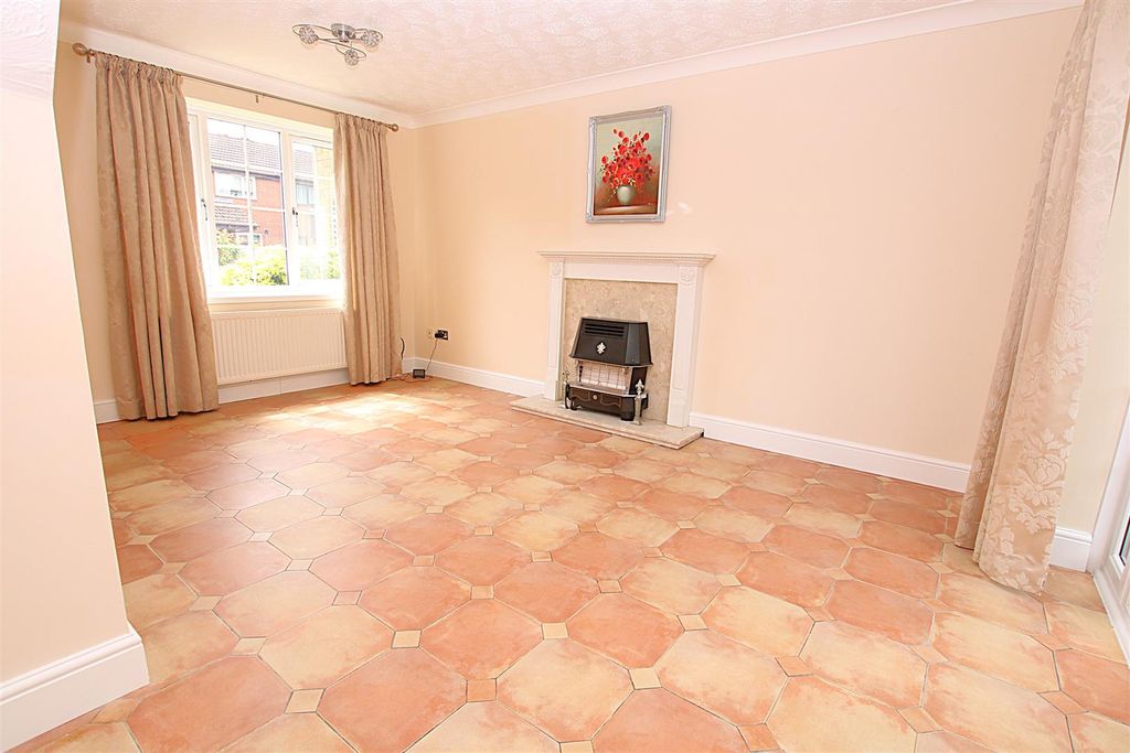Property photo 2 of 14 Img_6444.Jpg