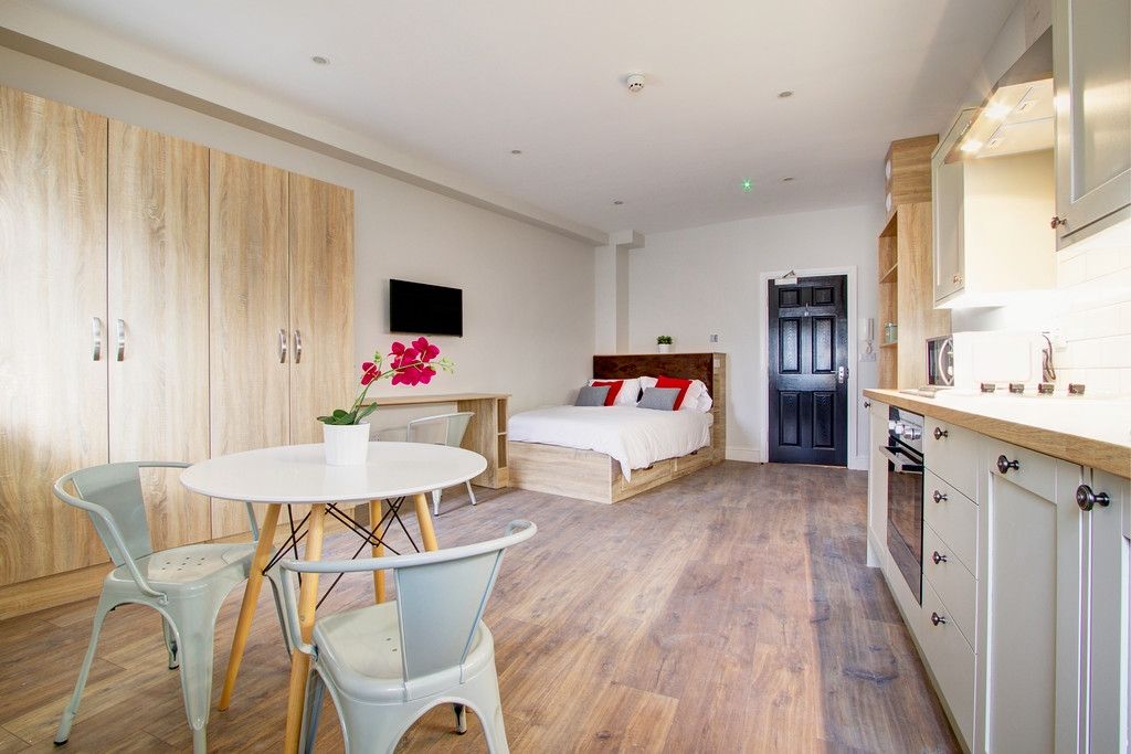 Property photo 1 of 5 Photo 0