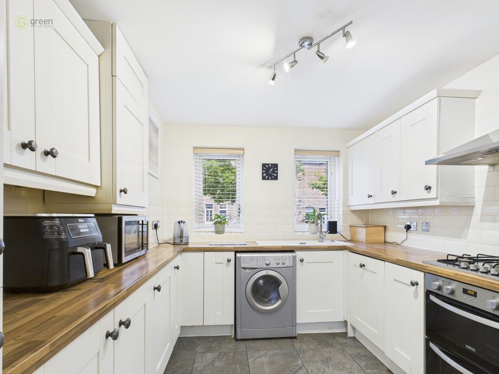 Property photo 3 of 47