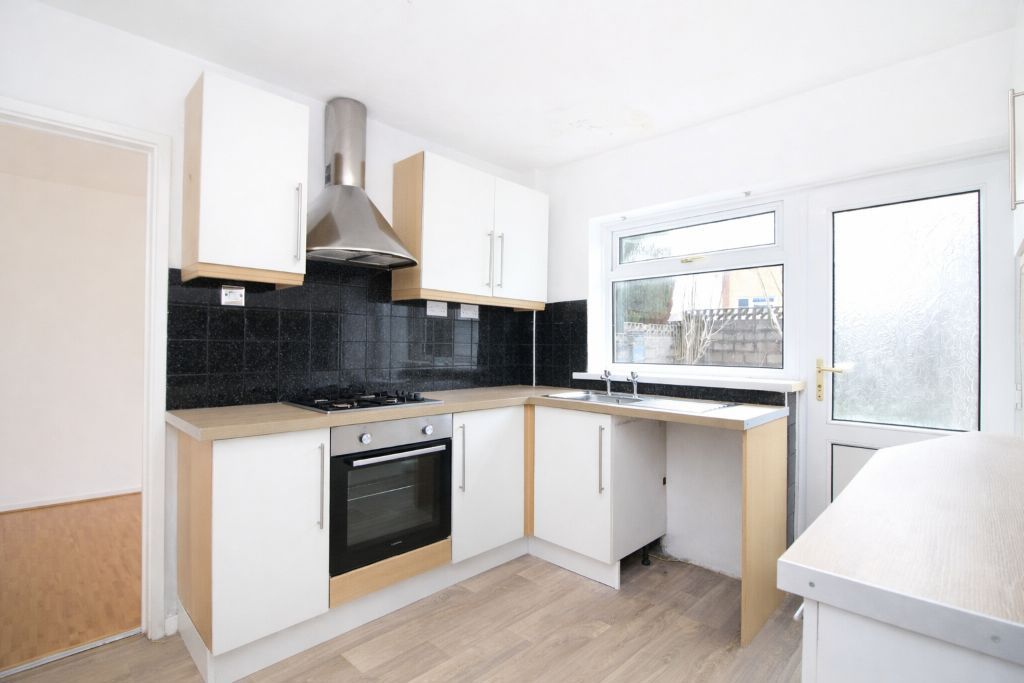 Property photo 3 of 16 Photo 3