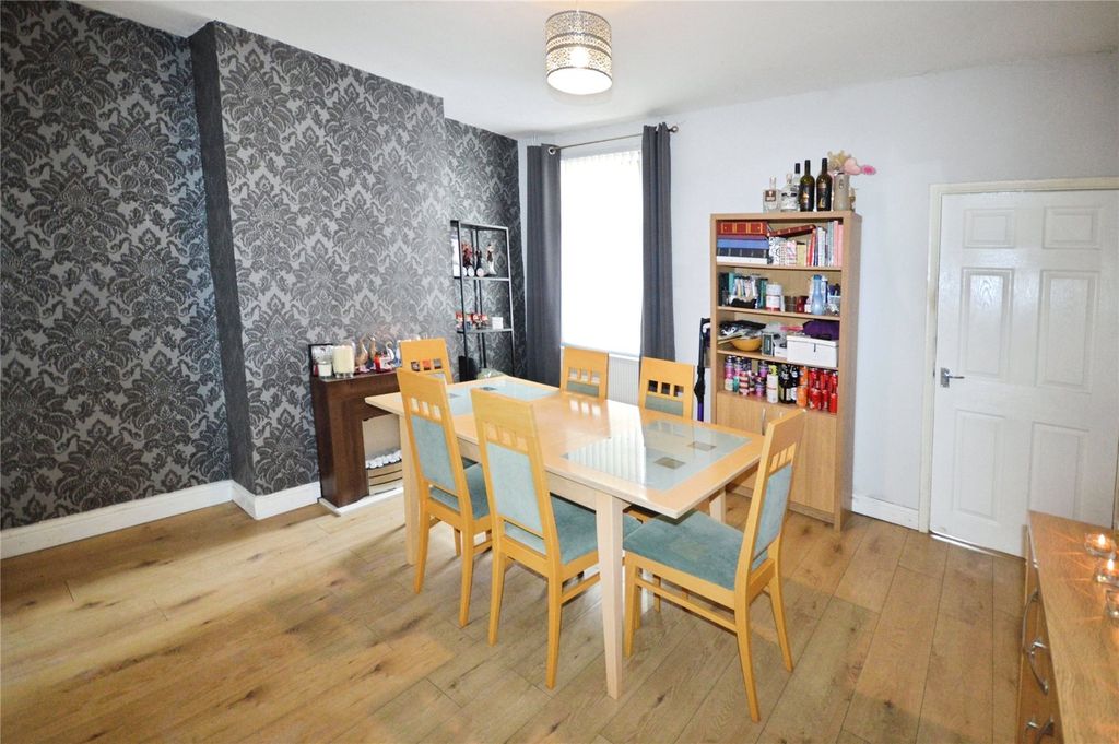 Property photo 3 of 15 Dining Room