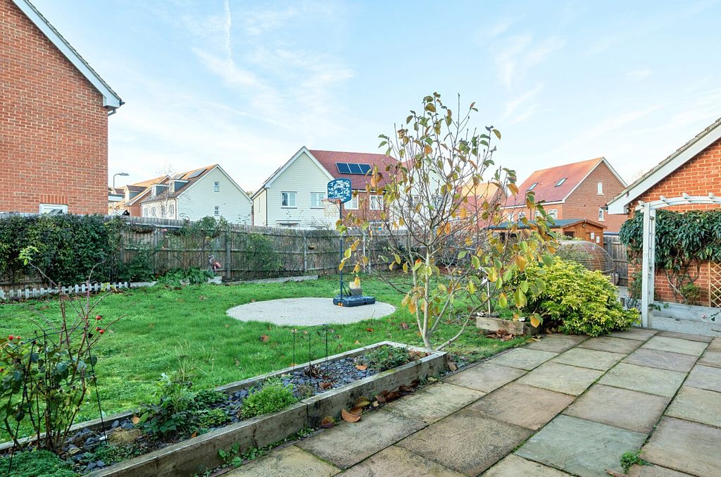 Property photo 3 of 24 1383795-14-69209d...