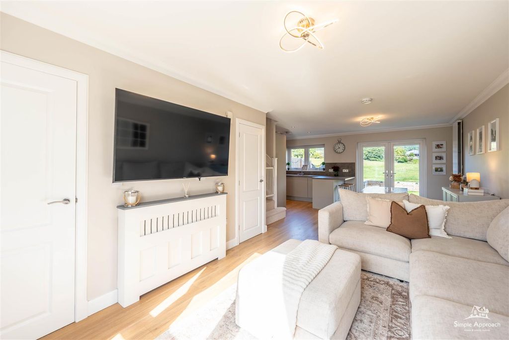 Property photo 3 of 40 Dsc03648-Hdr.Jpg